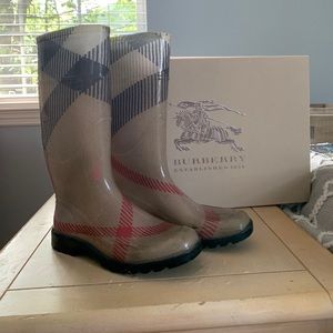 Burberry rain boots